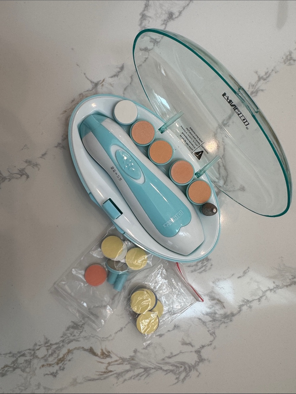 Electric Nail Buffer Care Kit in Aqua White